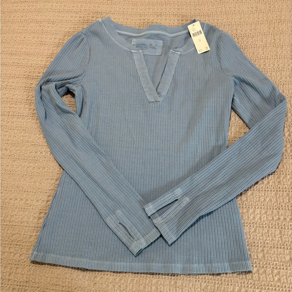 Women's Ribbed V-Neck Long Sleeve Top - Light Blue